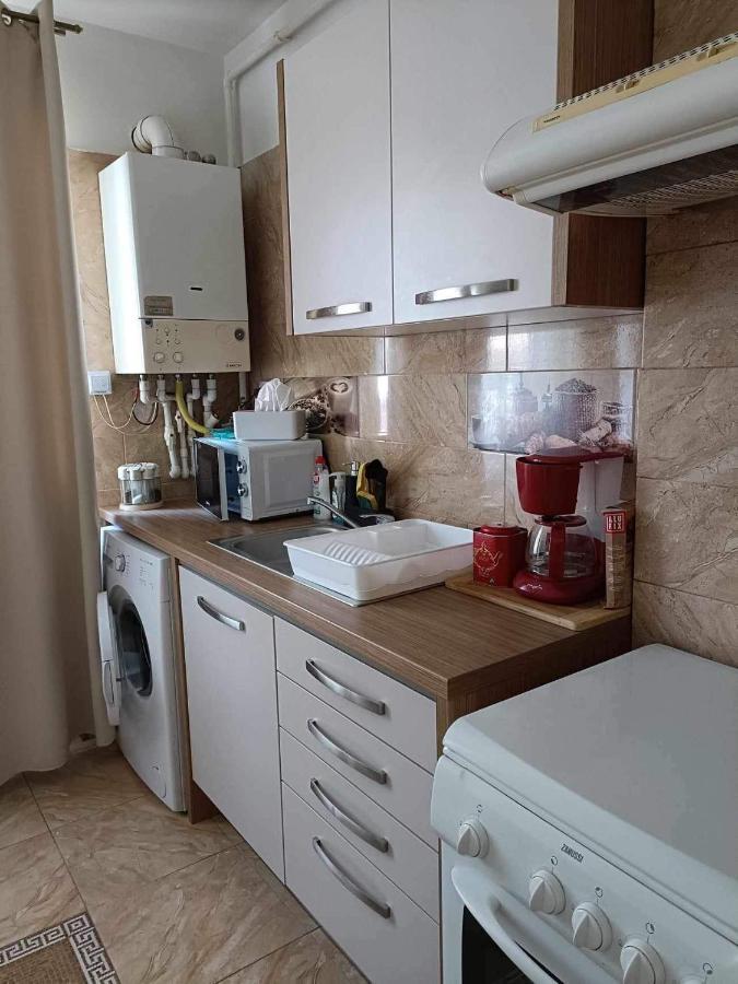Apartament Zona Centrala Apartment Hunedoara Exterior foto